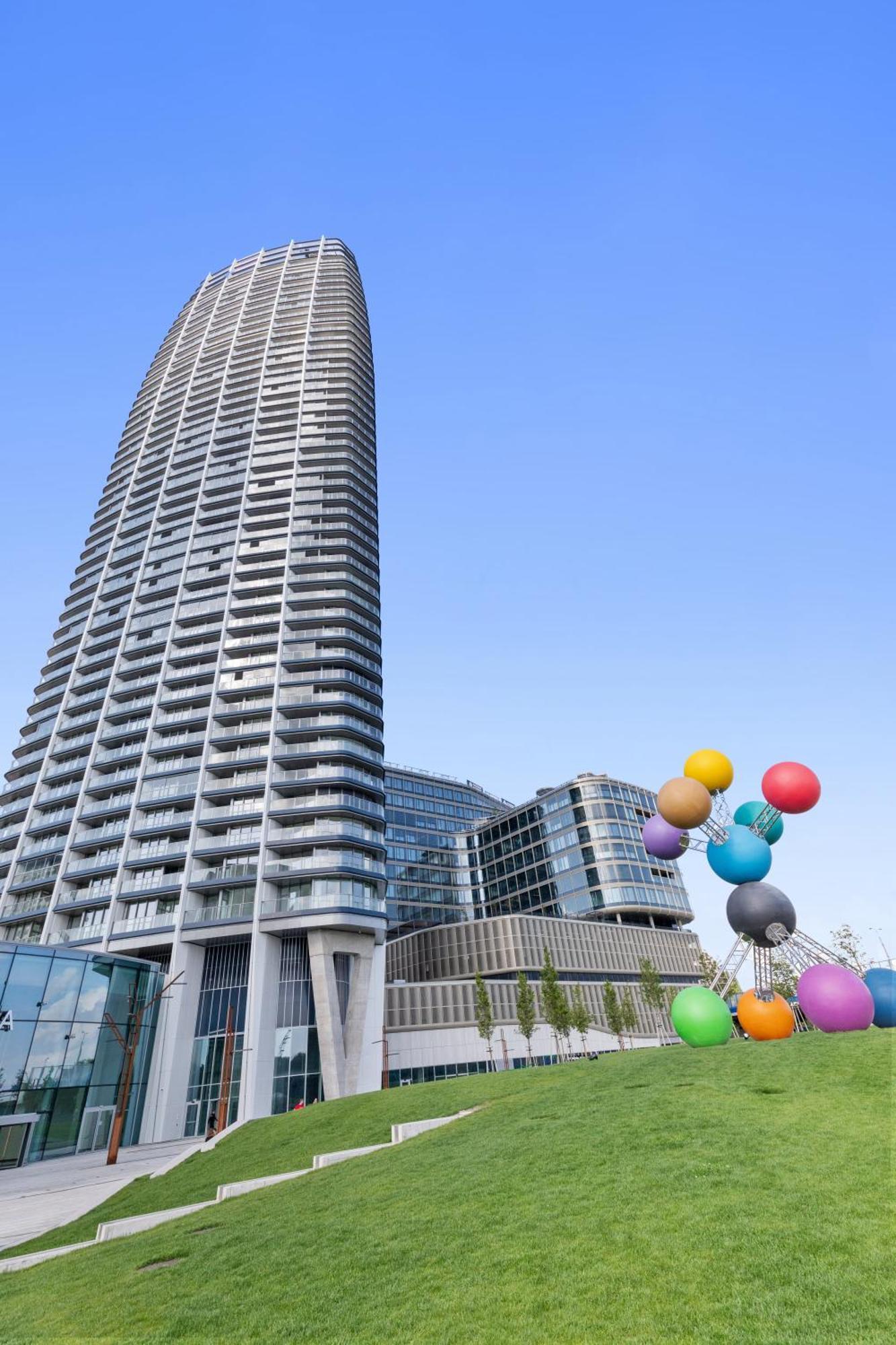 Eurovea Tower 3 River View * Bratislava